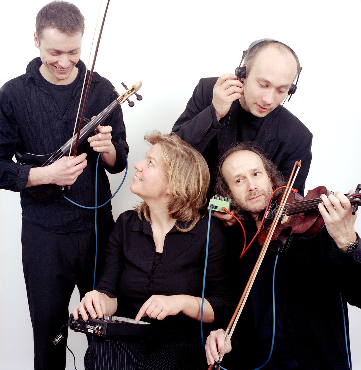 Violet Quartet, electric violins & sounds